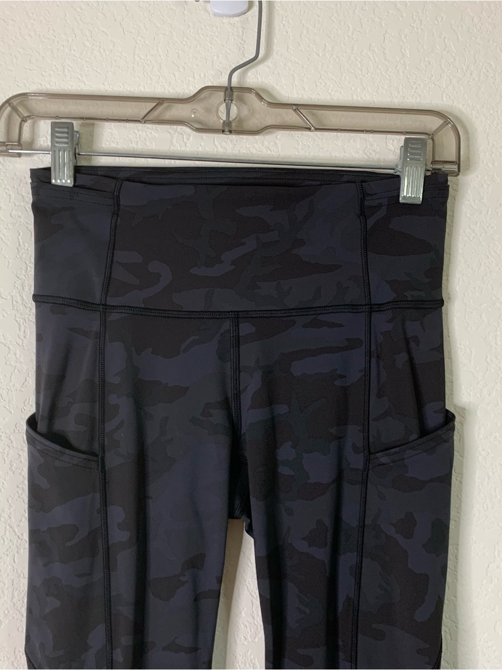 Lululemon Fast and Free HR Tight 25" incognito camo 4 - Picture 3 of 8